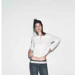 Women's White Long-Bell Sleeve Boatneck Top